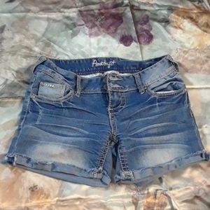Amethst jean shorts